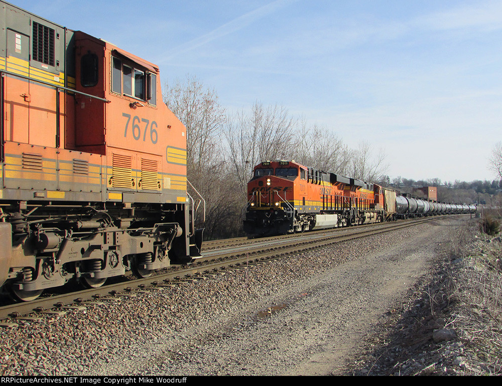 BNSF 7676